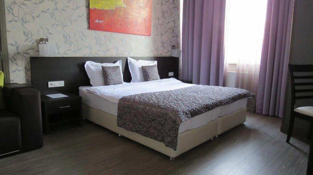 Boutique Apart - Hotel Iarcadia Odessa Zewnętrze zdjęcie